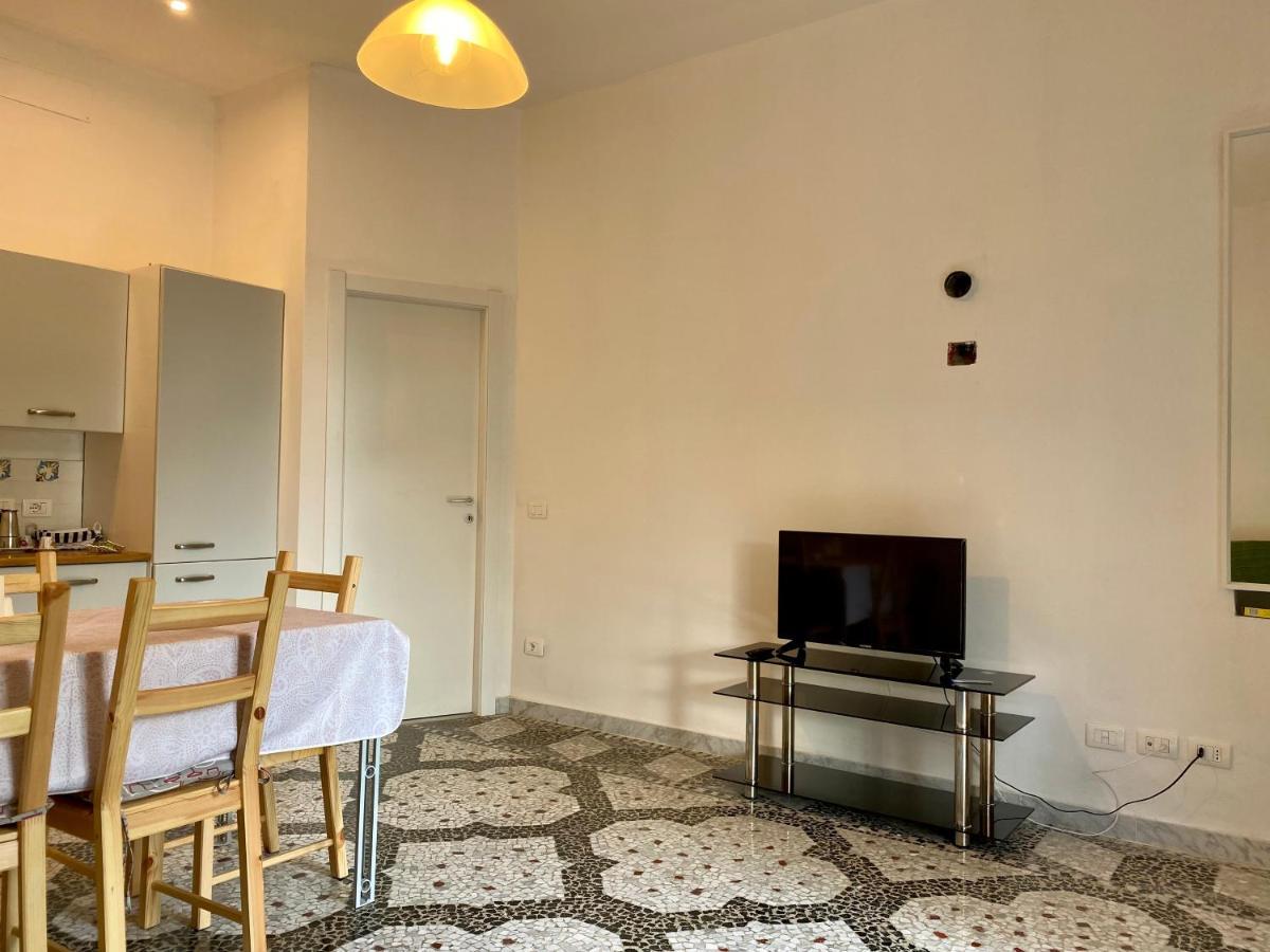 Villa Lucia Home Holiday Carrodano Inferiore Bagian luar foto