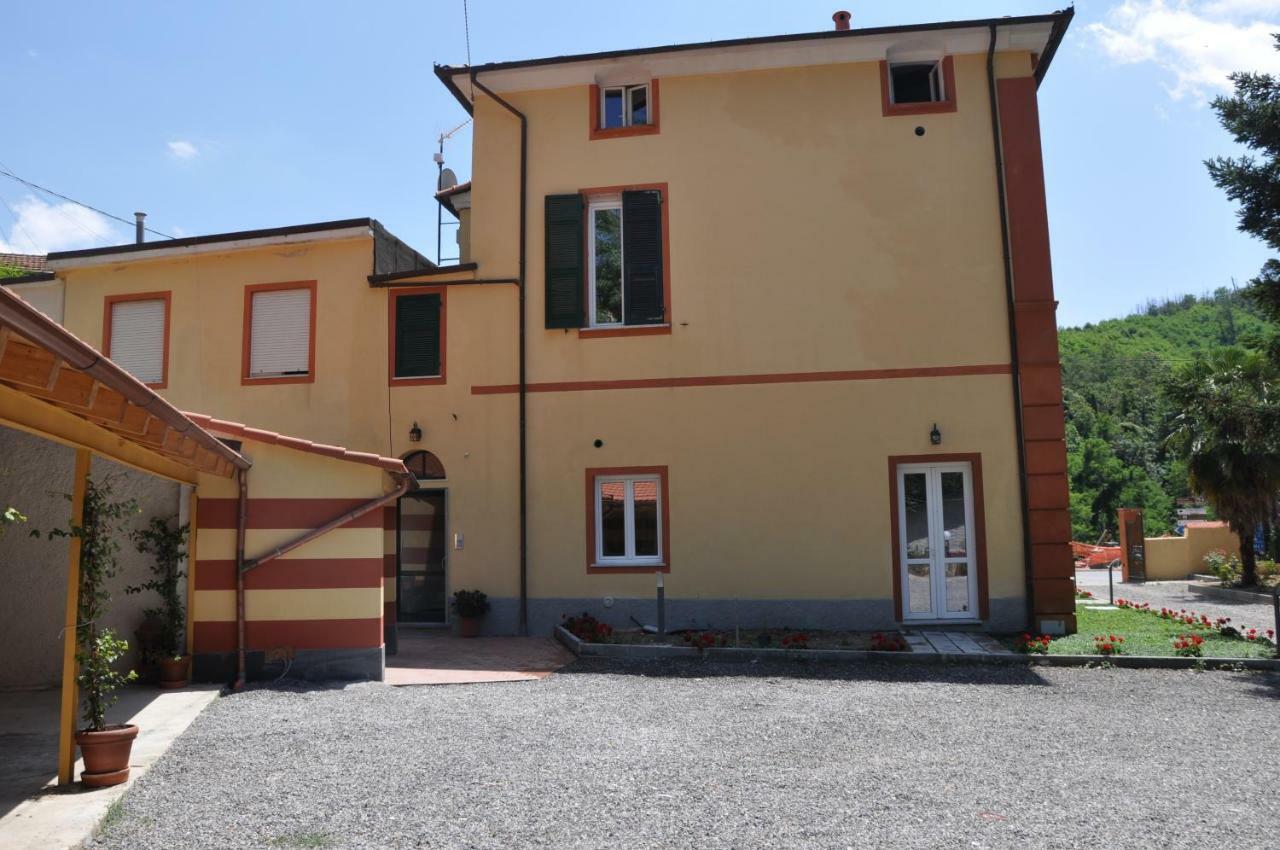Villa Lucia Home Holiday Carrodano Inferiore Bagian luar foto